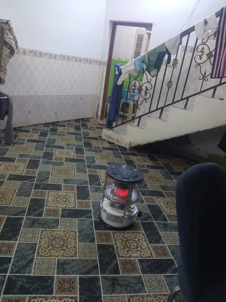 يالله بيت للبيع 100 م
في حي ابو سديرة مطلوب للمصرف العقاري السعر 20 مليون للتفاصيل اكثر التواصل مع رقم الموبايل‏ ‪0772 569 9641‬‏
