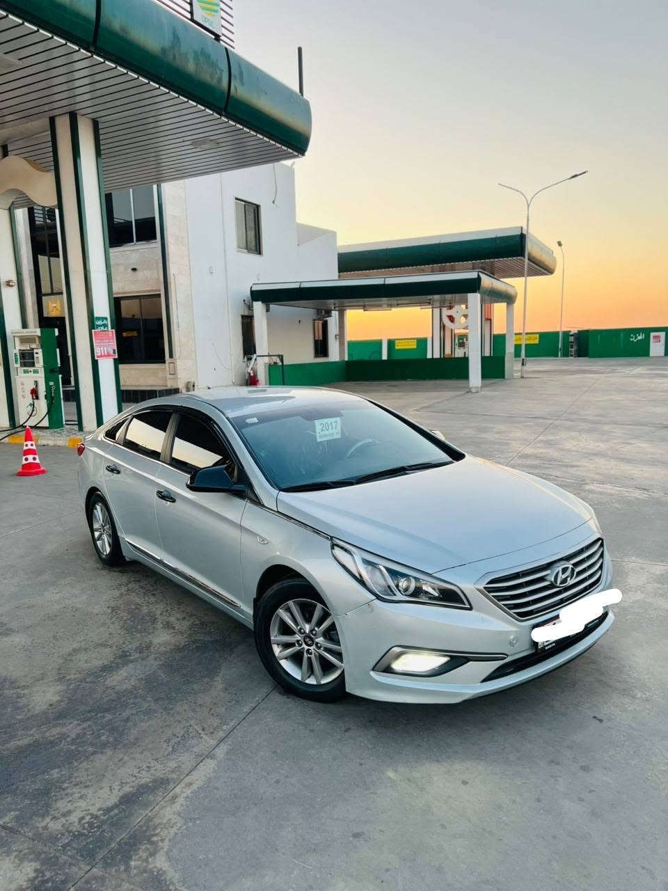 للبيع
سوناته كص 
وارد خليجي 
السياره طك كارتون
موديل 2018
محرك 2000 اصل بانزين
محرك كير شرط 
تحكم ستيرن 
مري شفط 
تدفئه بل كشانه 
تخم تاير جديد 
صدر امامي خلفي جديد
كهربائيات كلها شغاله 
تبريد تدفئه كلها شغاله 
السياره جديده بمعنى الكلمه آحلا من آلصور مكان السيآره صلاح الدين بيجي الأستفسار آتصل ***********
