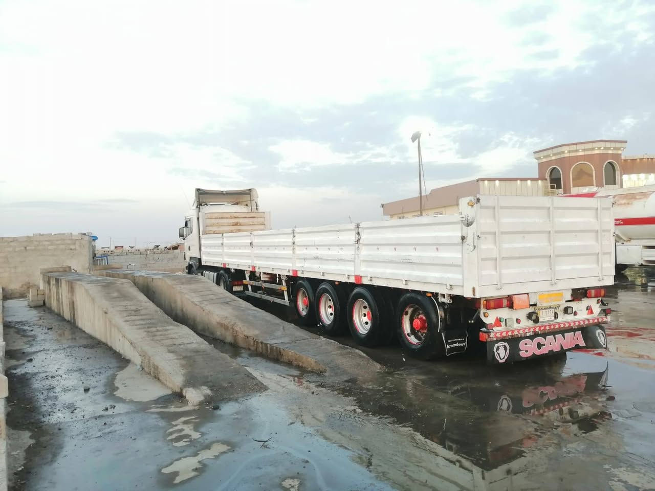 السلام عليكم سكانيا 2005 للبيع بس الراس
رقم كركوك بدون اضباره 
السعر ١١٠
مكان طوزخورماتوو 
للاستفسار ***********
***********
