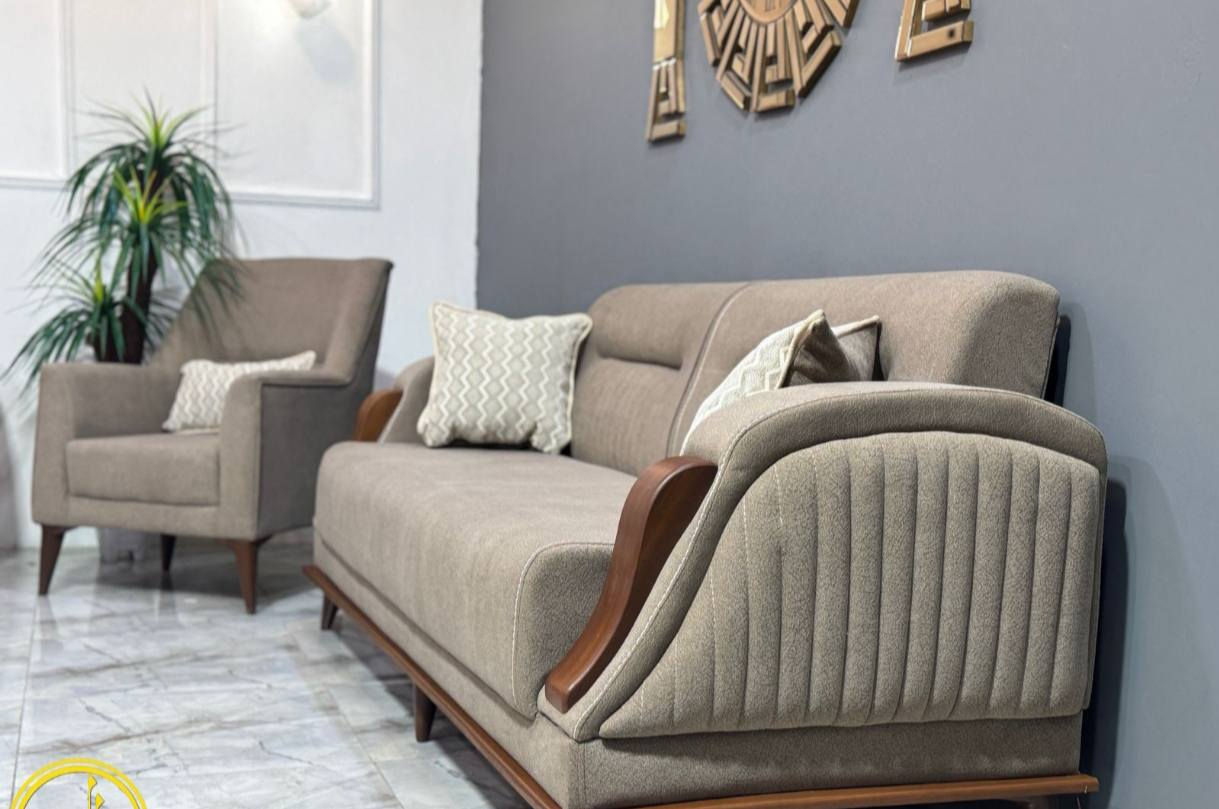 طخم قنفات ١٠ مقاعد درجه اولى 
السعر ٩٥٠ الف 
خانقين توله فروش معرض زاهد للاثاث 
الشارع الرئيسي مقابل مسبح مرواري 
متوفر خدمه توصيل بغداد والمحافظات الاخرى 
*********** خناقين, ديالى
