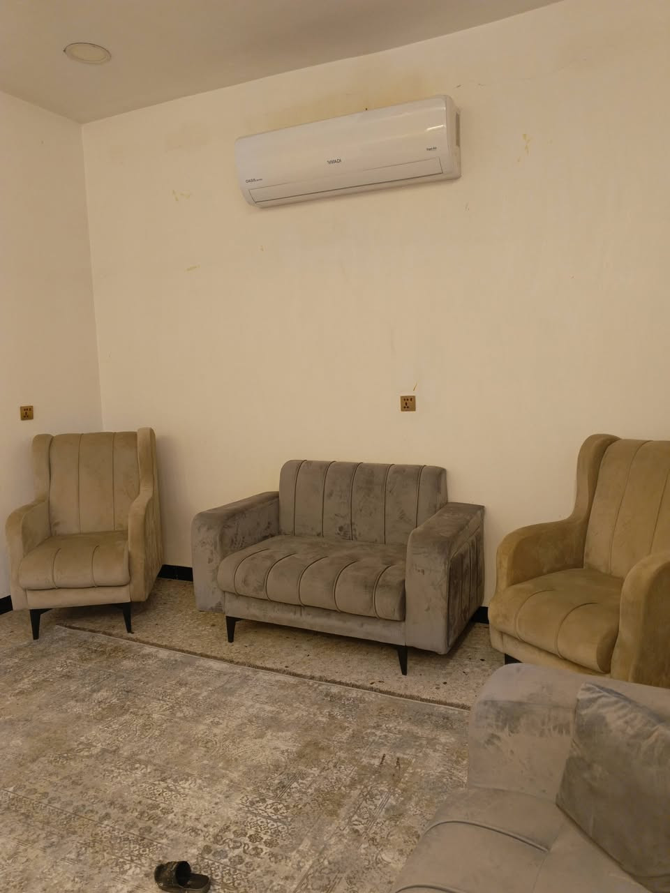 السلام عليكم تخم 10مقاعد جديد ممستعمل السعر 500وبي مجال


**إذا كنت صاحب هذا الإعلان وتريد حذفه لأي سبب، رجاءا أرسل رسالة إلى الدعم الفني**