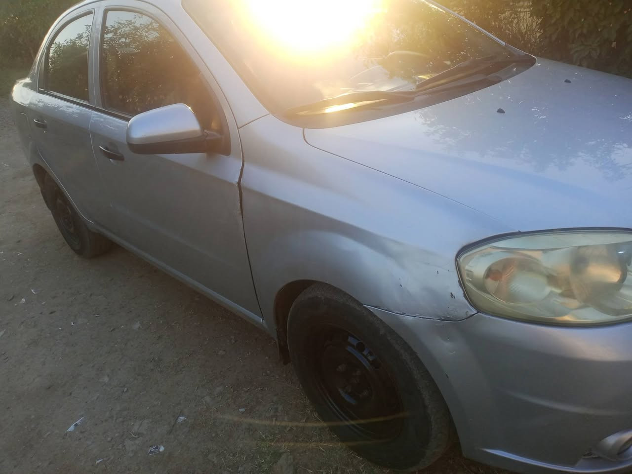 السلام عليكم افيو موديل 2009رقم اربيل كير محرك مكفولات نظيفه جداً محرك 1600 دواخل نظيفه كهربائيات شغاله سنويه تسقط 2029  العنوان بغداد ***********السعر 67
