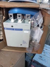 العدد 4 قطع 350 امبير فرنسي اصلي سعر القطعه 225 الف 07901179683  بغداد...