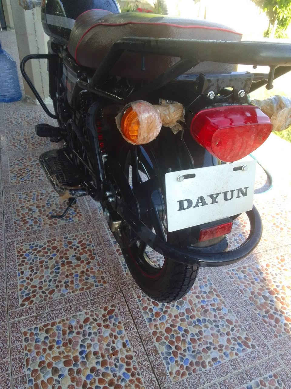 دايوان موديل 2025 ماشي شي قليل 3100 مكاني ديالى الخالص السعر 1400 /***********
