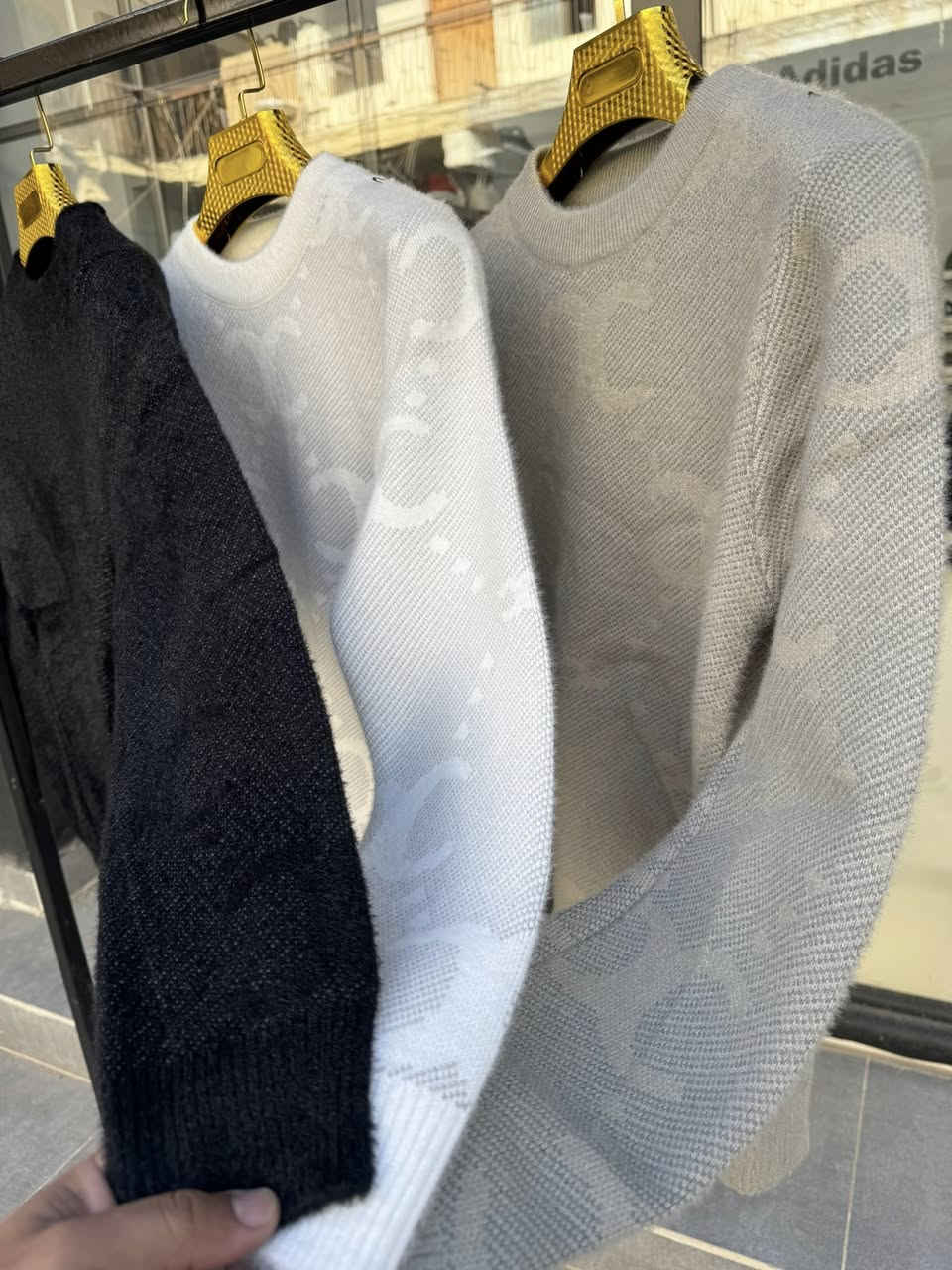 ازياء ايبو
بدي صوف خامه ثخينه 

الوان  3

 قياسات /// 2XL……….S

العنوان // طوز — قرب حسينيه اسد الله - داخل مجمع عماره الشريف 

للاستفسار // 
 وتساب 👈 ***********
