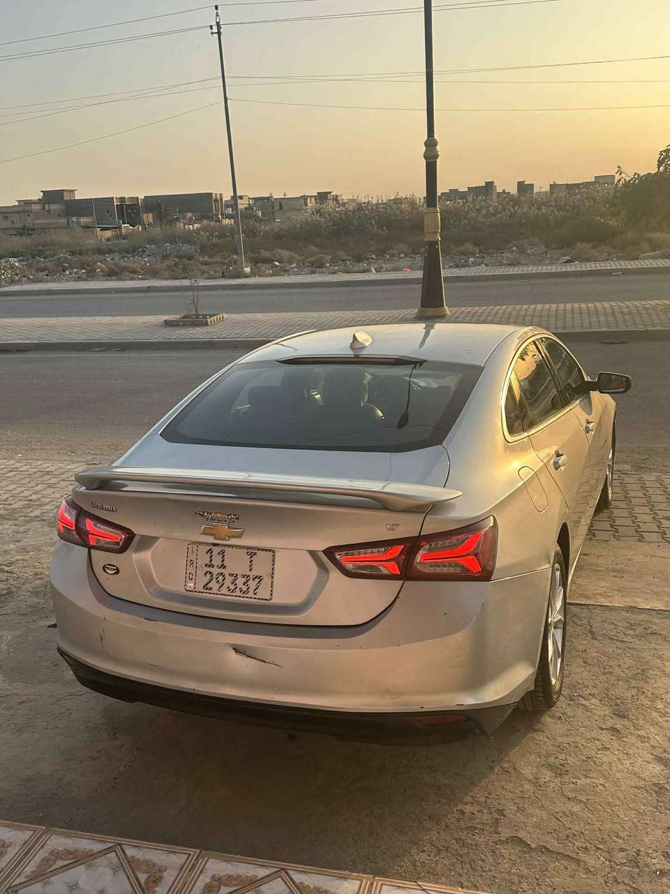 ماليبو 20للبيع او  المراوس
فئة LT  معروفه مواصفاته

محرك 1500 تيربو مكفول 

كير مكفول 

حدادية جديدة 

تدفئة تبريد قطعتين 

بصمة فول عدا الفتحة 

ماشية100 الف حقيقي 

حادث جانبي تبديل بنيدوالجاملغ الامامي بارد والباقي موجود بل سونار 

رقم بغداد انكليزي سنويه  بسمي مداور ثاني يوم 

السعر 117 وبيها مجال قليل 

المكينه بيها خيط بخار  

اتصل بالرقم ***********
