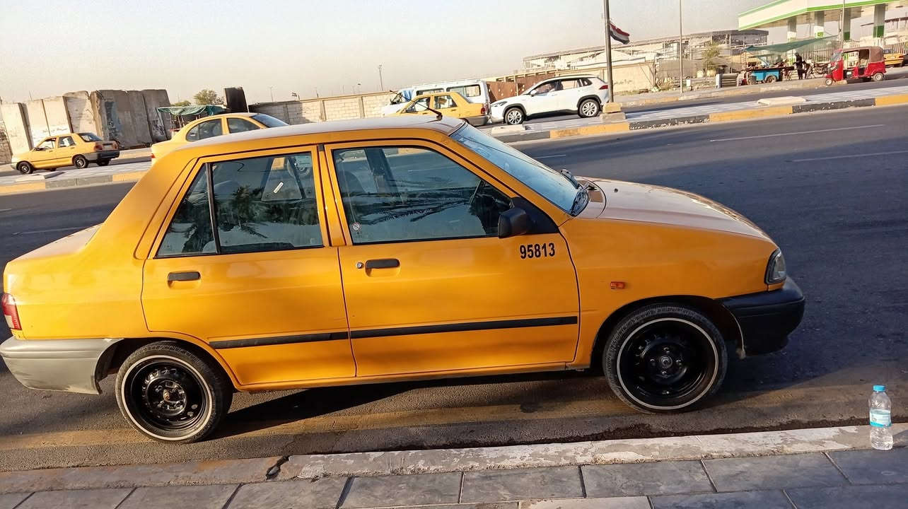 سايبة موديل 18 كير ومحرك خير من الله تبريد ثلج مبدل بنيد وجاملغ سياره بسمي تحويل ثاني يوم مصفره هيئة وغرامات  الاستفسار هذا رقمي  ***********
