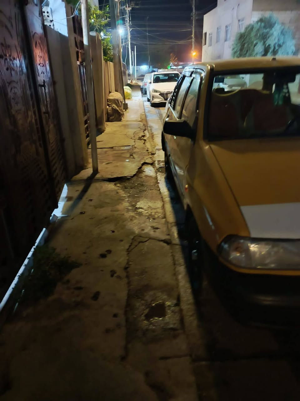 سايبه ١١عضم مصفره بيع سريع قفل ١٧ورقه بيه خياسات ابيع هل موجود بسمي تحويل ثاني يوم ***********
