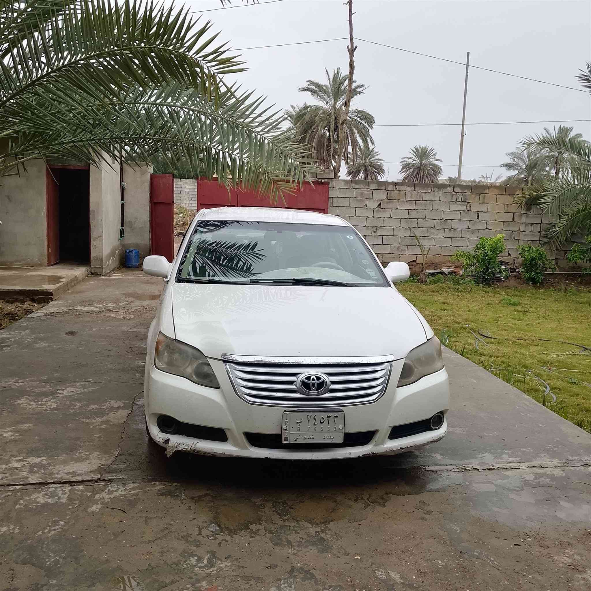 لسلام عليكم افلون للبيع موديل 2009رقم بغداد تحويل ثاني يوم صبغ عام بدون لاضربة ولاكصة كير محرك كفالة عامة تخم تاير ***********
