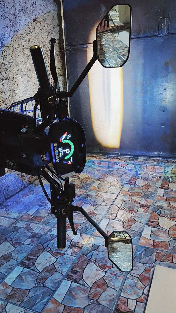 #ماطور_شحن_صندوق_R9_2025 للبيع   👉
اضائة ليد RGB الوان 👉
الون ازرق مطعم ببنفسجي ونيلي المرغوب
6 بطاريات شرط اصليات
حجم الملف 2000 👉
دبل سويج ودبل كارت تشغيل ع شاشة وتشغيل عن بعد وتشغيل بميزة NFC بالموبايل 👉
رجوع للخلف
حساسات دبل اشارة واشارة يمين ويسار
4 سرعات 👉
دبلات شرط شغالة 
ماناقصة ايشي كله شغال شرط 
كلشي موضح بالفديو والصور كدام عينك
مستخدم شهرين فقط الله شاهد عليا 
السعر 750 وبي مجال 👉 بسيط 
موصل حي النور  👉


**إذا كنت صاحب هذا الإعلان وتريد حذفه لأي سبب، رجاءا أرسل رسالة إلى الدعم الفني**