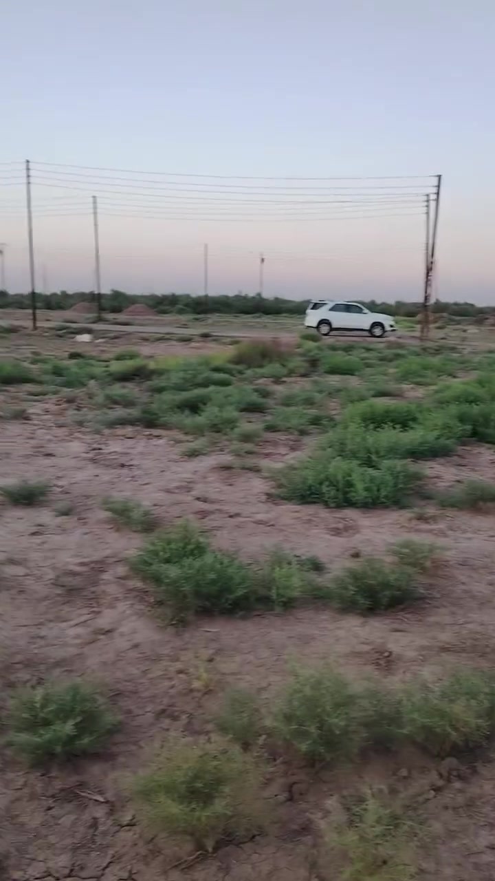 سلام عليكم دونم و800متر زراعي  البيع تحويل مباشر مكان يم مجمع الجوهره يبعد عن فلكه خمسة دقايق سعر75وبي مجال بسيط الاستفسار على رقم المكتب ***********

