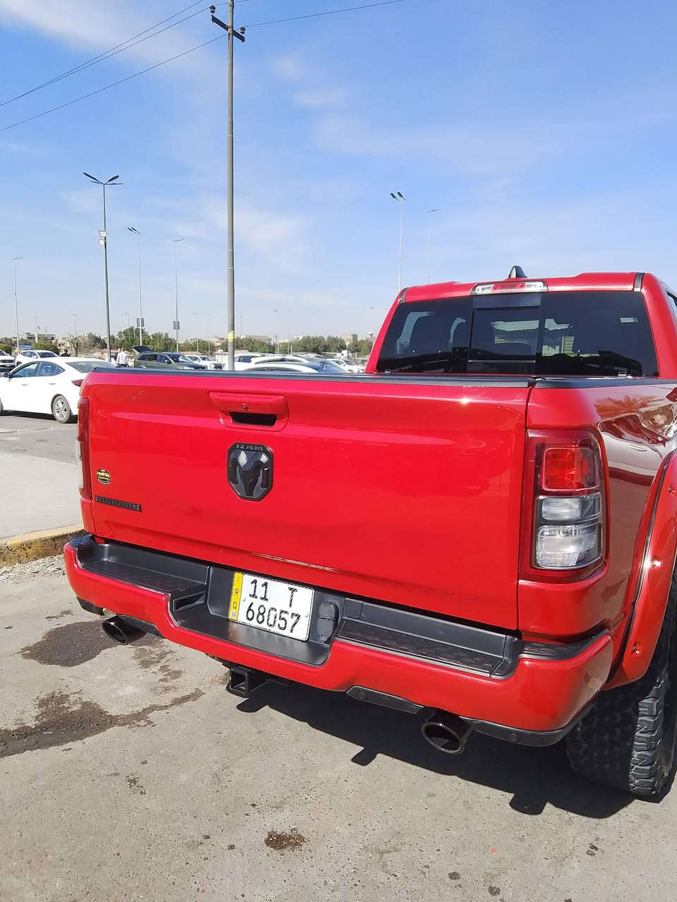 سلام عليكم دوج رام مديل 22 فول من عدة الفتحية باب كصير بدي كصير رعتفاع بامريكة بلادية رقم بغداد بسمي ماشية 20 الف حقيقي سبير ما نازل مكاني بغداد متواجد فيس وهذة رقمي ***********☎️
