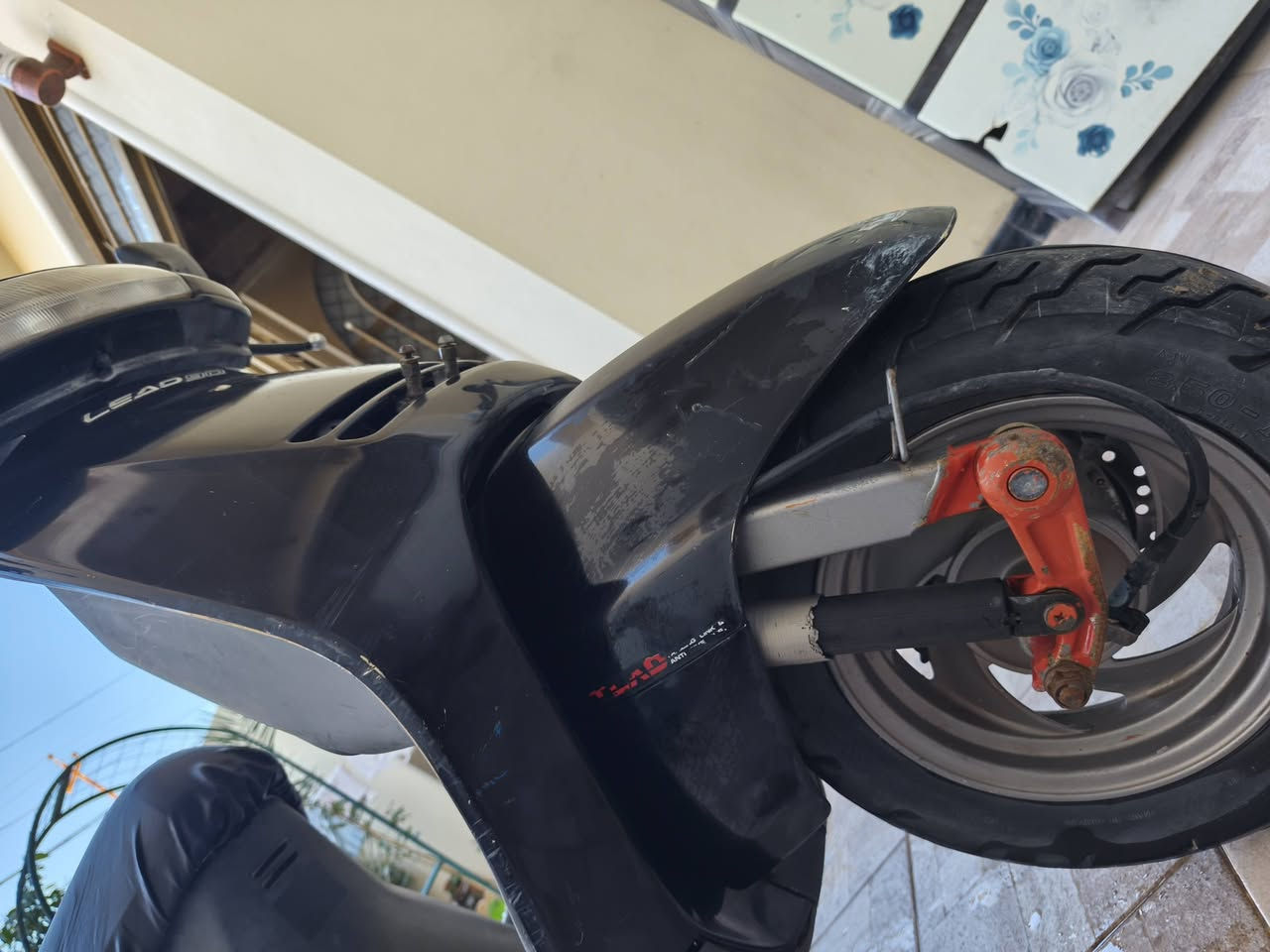 السلام عليكم.ليدي 90 للبيع.كامل بدون نقص.السعر 225الف .بي مجال بسيط للاستفسار .***********
