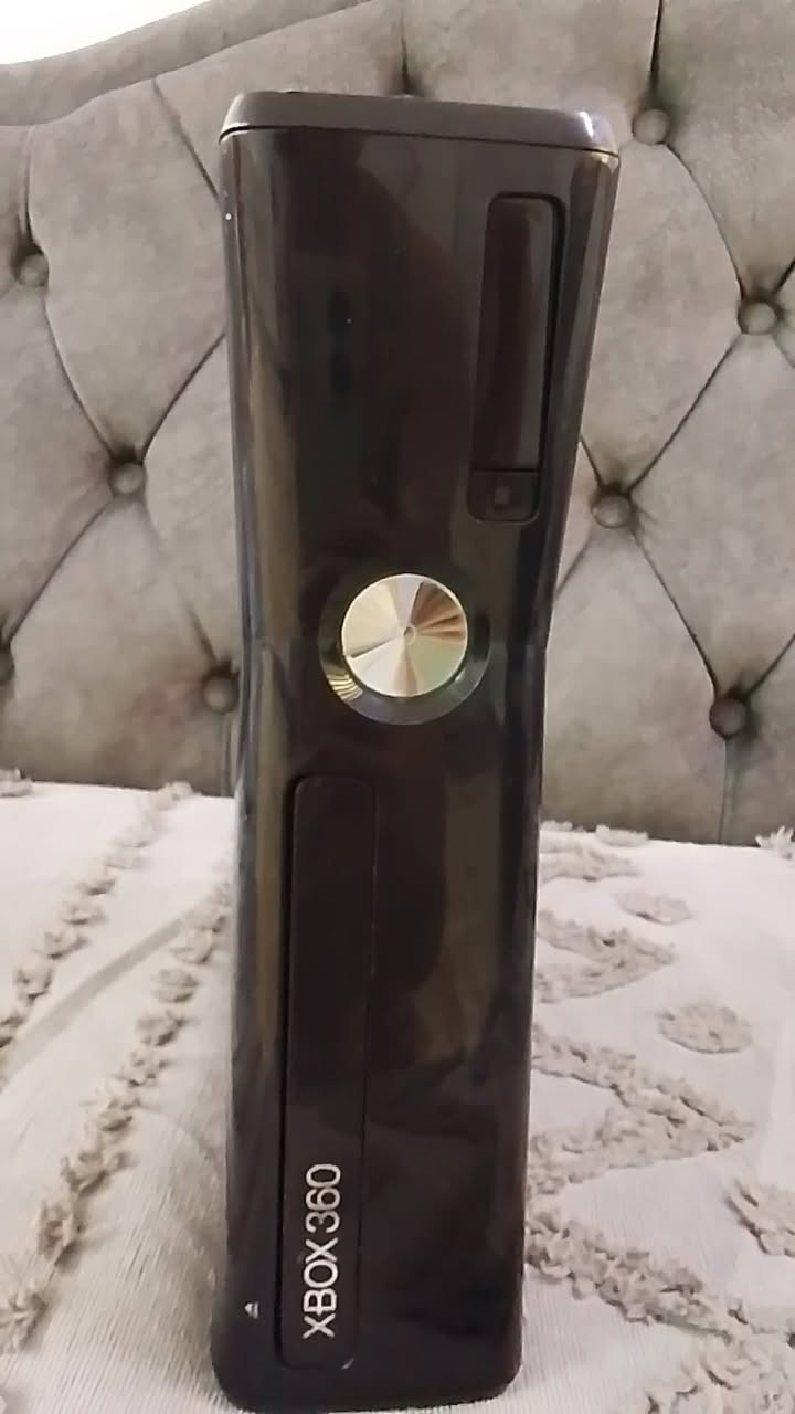 للبيع إكس بوكس 360 السعر 125 وبي مجال وبي جوستكين وحده طوله متر ونص الثانيه قصيره وبي مجال اقل من 120 ( جوستكين ملونين)


**إذا كنت صاحب هذا الإعلان وتريد حذفه لأي سبب، رجاءا أرسل رسالة إلى الدعم الفني**