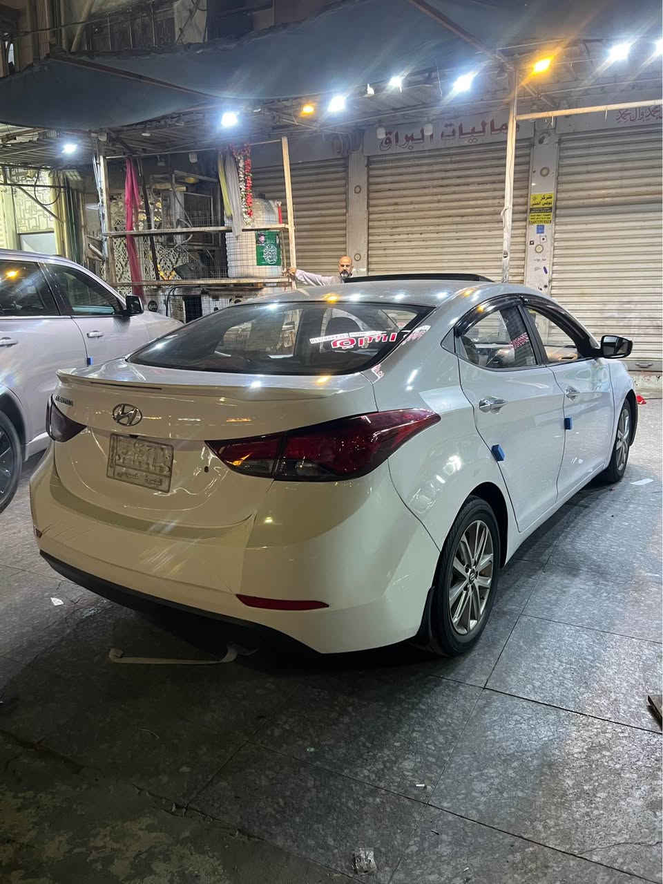 النترا موديل 2015 خليجي بيهه بارد بلصندوك وسحب كارت بلباب السدر والباقي كفاله من الصبغ والضربه والتبديل فول مواصفات مكينه كير تبريد حداده كله كفاله رقم بصره تحويل سنويه مامنتهيه السياره احله من الصور السعر 123 مكان السياره البصره التنومه *********** البصرة, العراق
