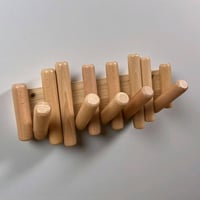 تعلاكة ملابس خشب مودرن متعددة المشاجب  الاستخدامات  تعليق الملابس اليو...