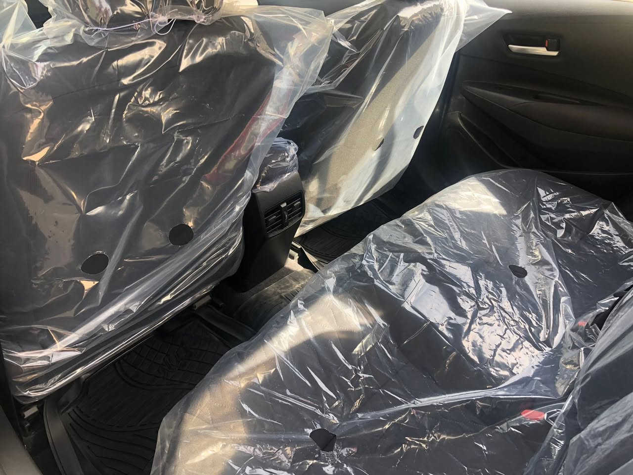 سلام عليكم كورلا هايبرد موديل 2025 مكفوله كفاله عامه بسمي ماشه ٦الاف مكان سياره بغداد152بيه مجال بصيط رقم الهاتف***********
