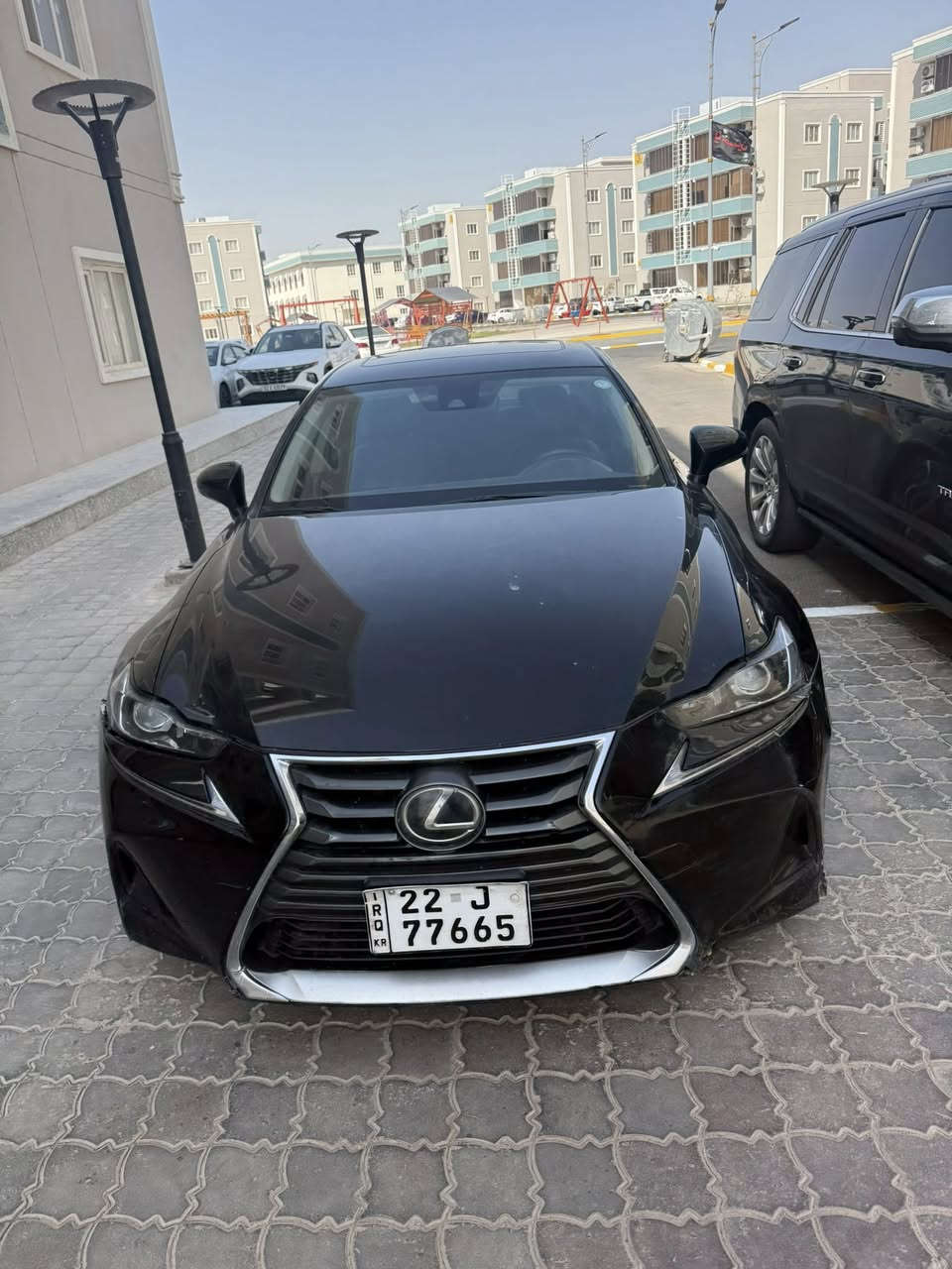 سلام عليكم شباب لكزز مديل 19 فول للبيع او مراوس بكامري شكل جديد نوع السياره اي اس 200 ت استفسار اكثل اتصل على الرقم***********
