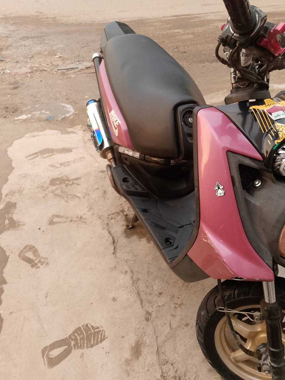 سلام عليكم درجه سكنس جبلي حديث كل شغال سلف كهربائيات شغل وراق كامل مكاني بغداد سعر ٧٠٠الف ***********
