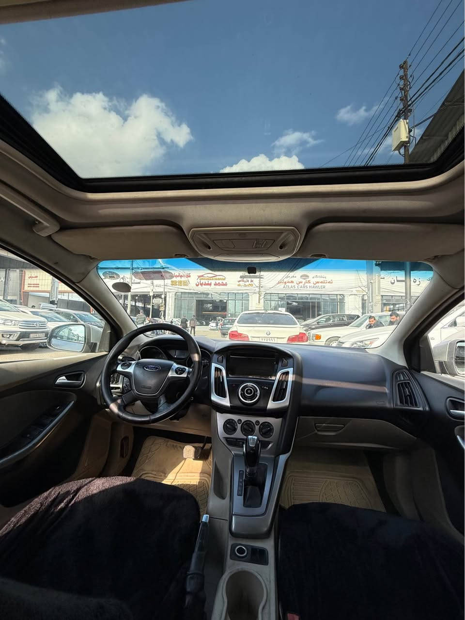 فۆرت فۆکس ٢٠١٤ خەلیجی شەریکە نیڤا
یەک پارجەی سبوخە بی داخیلی
گیرو مەکینە بە شەرت
فول فولە هەمو شتیکی بە شەرت
سعر ٧٣ وەرەقە قوفل قوفل
***********
*********** أربيل, العراق
