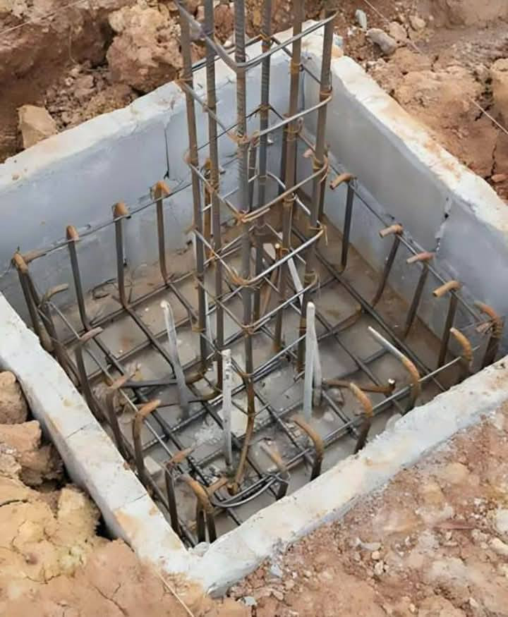 نشتغل رباطات تصفيط بلوك أو تسليح أو صب نجاره بيتونات صحيات خزانات تصليحات رفتات لبخ  دفن صب تنزيل للاتصال ***********
