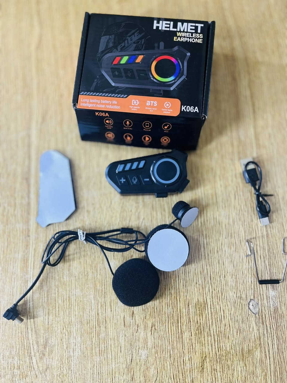 سلام عليكم
توفرت سماعه ومايك الخوذه 

صوت ومايك نقي ومرتب 

ضد المطر تجيك مقفله
 
شحن يطول ٢٠الى ٢٤ساعه حسب استخدامك

سعره قطعه 20 الف فقط 

متوفر توصيل لكل العراق ايضااا 🚚


**إذا كنت صاحب هذا الإعلان وتريد حذفه لأي سبب، رجاءا أرسل رسالة إلى الدعم الفني**