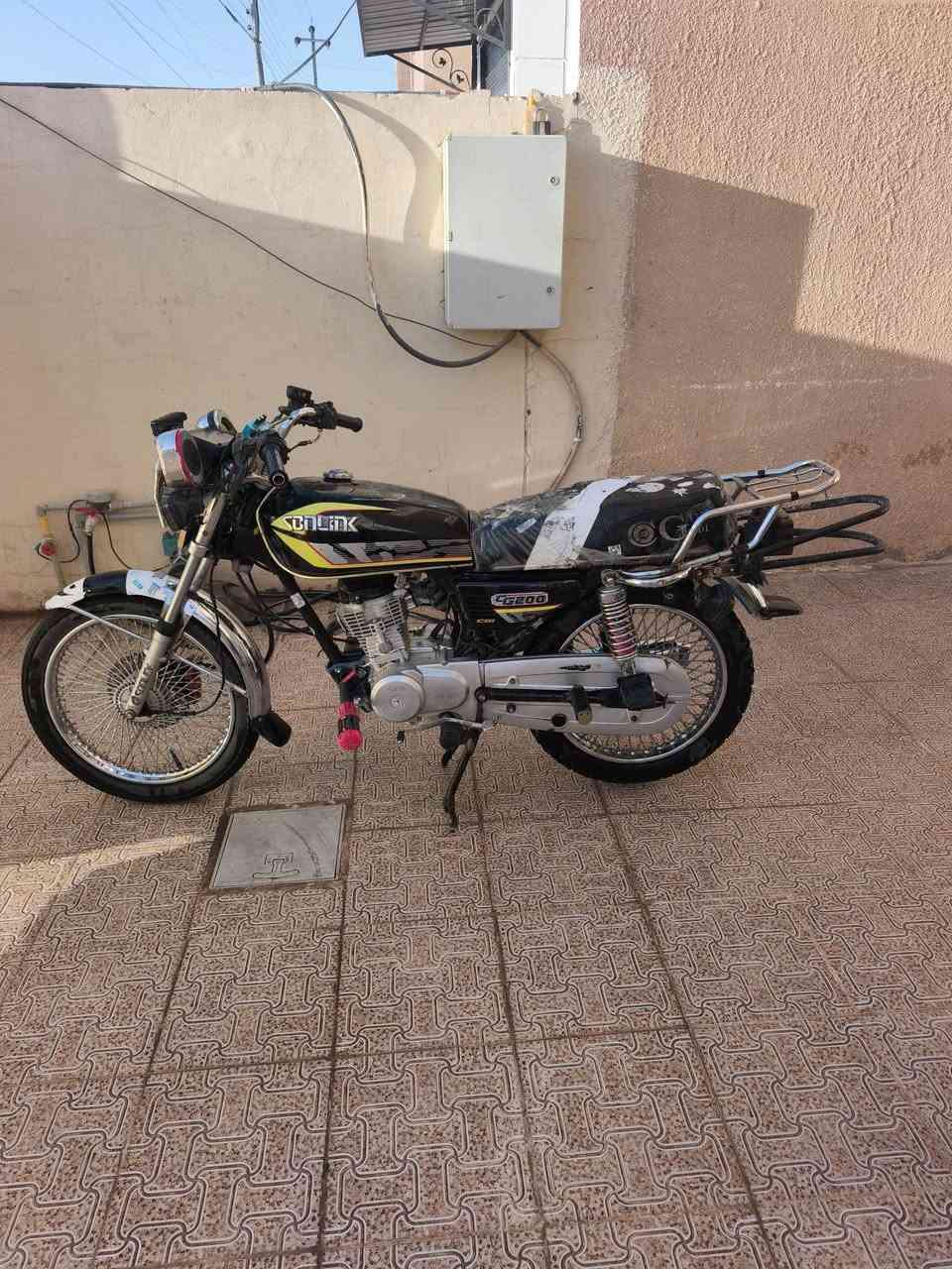 مراوس فقط
دراجه تايكر موديل 24 محرك شرط ممفتوح كهربائيات كلها شغاله شاشه شغاله مابي اي نقص للمراوس ب تايكر ( 25 ) وانطي فرق


**إذا كنت صاحب هذا الإعلان وتريد حذفه لأي سبب، رجاءا أرسل رسالة إلى الدعم الفني**