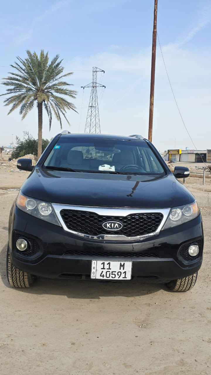 السلام عليكم سورنتو موديل 2011 امريكي داخله كلين وبلعراق صار بيه جاملغ خلفي صبغ بدون دواخل ناشر سوناره شوفه واقتنع وخابرني 
محرك 2400 دوش بحاله جيده صدر ميكانيك كير مناقصه شي حساسات مثبت سرعه مانع انزلاق مانع انحدار 
مكاني بغداد اليوسفيه ناحيه الرشيد 
السعر 127 وبيه مجال 
***********
