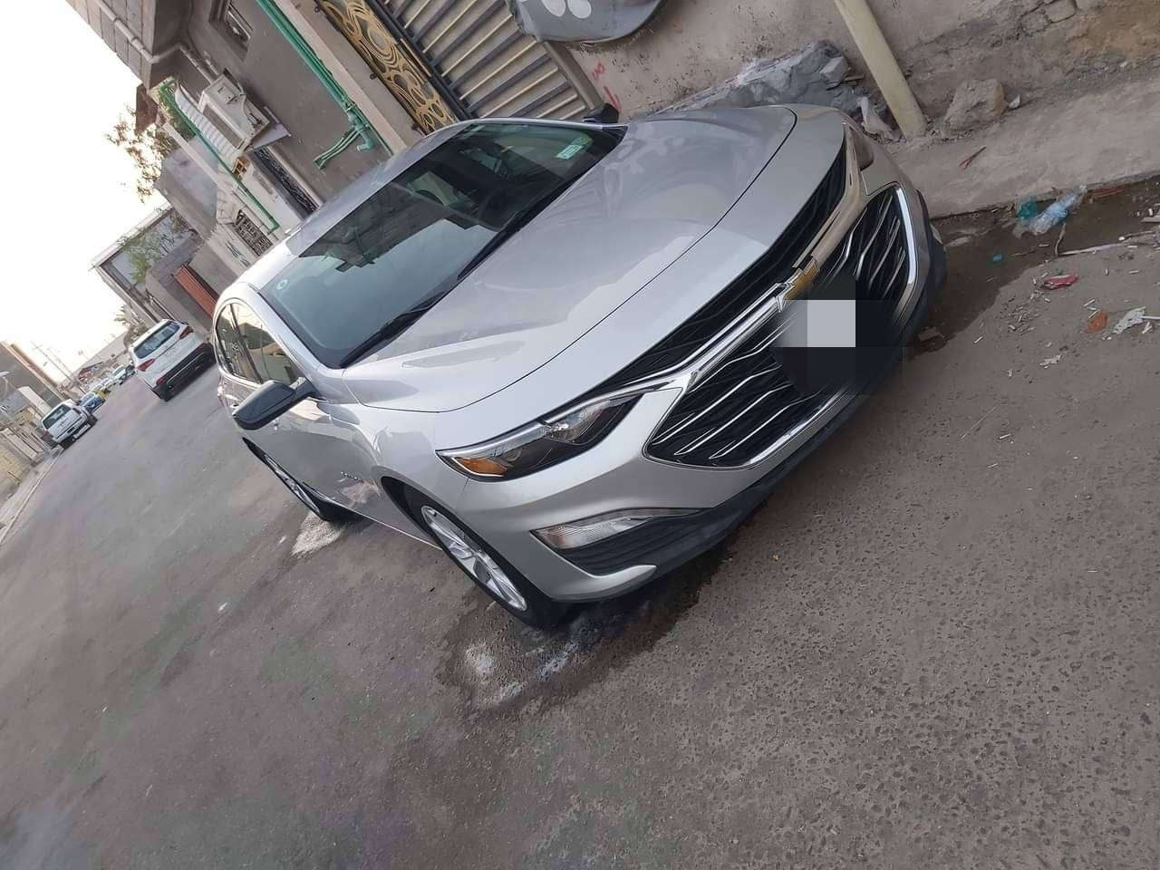 السلام عليكم
ماليبو 2022. LT 
معروفه مواصفاته فول عدا الفتحه رادار كراسي تشغيل عن بعد صدر كهرباء تدفئة بالمقاعد  سايد بريك بصمة صندوق نظام قاصة باس وورد شاشة نافيگشن تدعم ابل كار بلي تحكمات ستيرن كامله كروس سرعة كاميرا دوارة قطعتين تبريد 
بدون قطره صبغ حادث خفيف راجع بارد مثل ما موضح بالصور 
البكلايت والدعاميه الوره مال تفصيخ يعني السياره راجعه بلاد  تخم تايرات جدد السياره بصره  معوقين  
عنواني شط العرب ***********
السعر130
