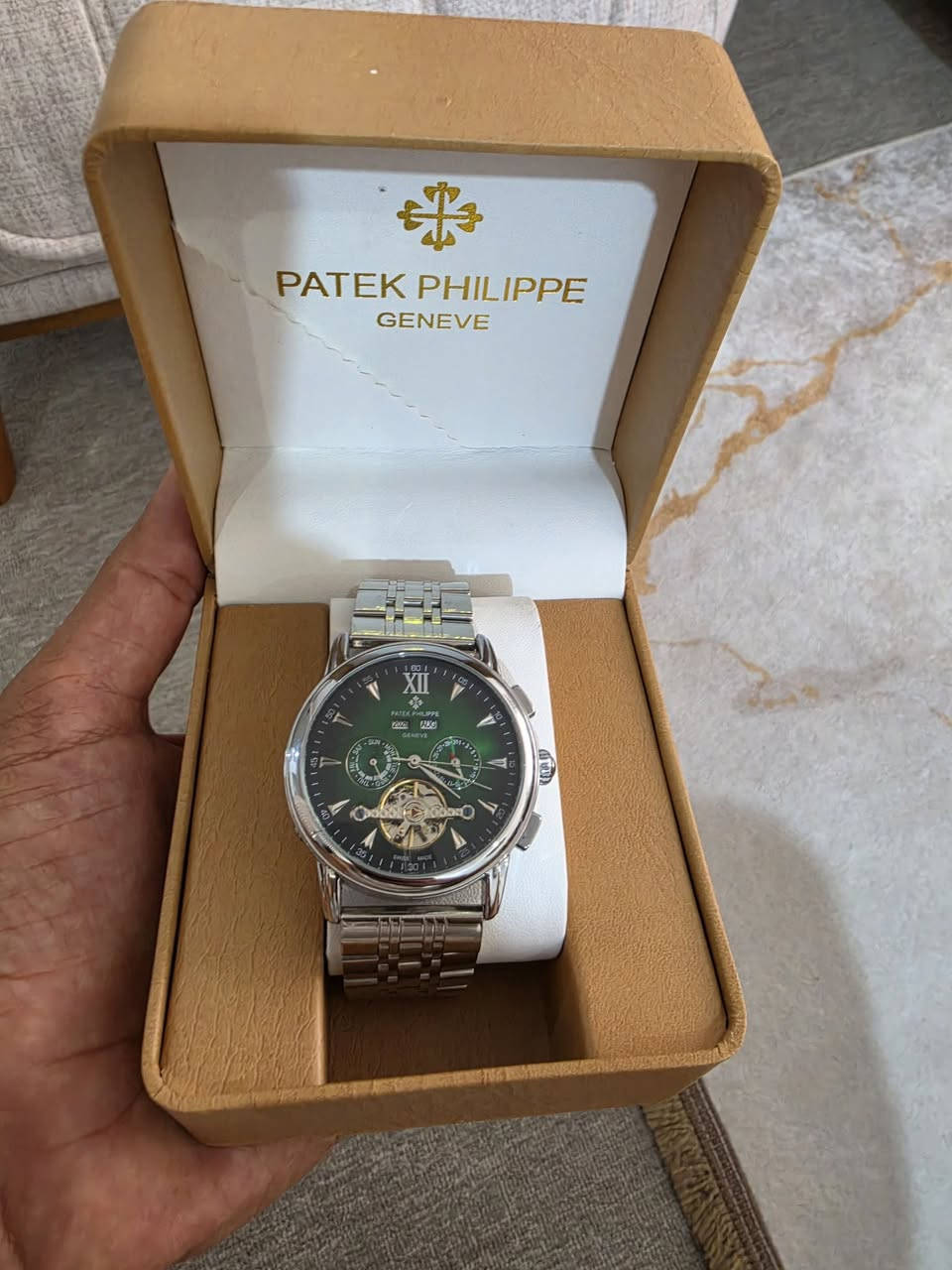 Patek philippe
ساعه فول اوتماتيك كل الاميال شغاله بسعر مناسب كل شي واضح بالتصوير


**إذا كنت صاحب هذا الإعلان وتريد حذفه لأي سبب، رجاءا أرسل رسالة إلى الدعم الفني**