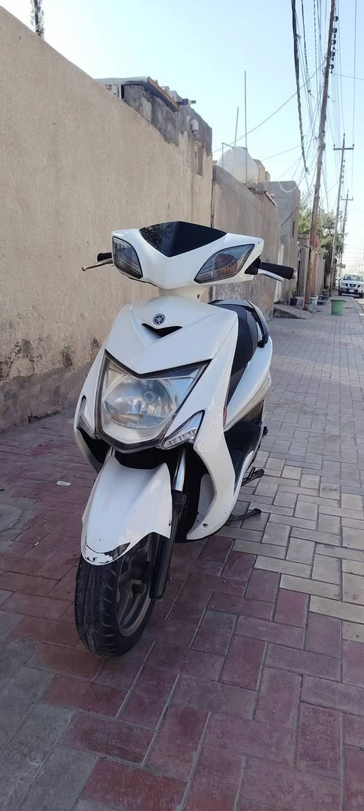 سلام عليكم سكنس ياباني بلاديه عل وضع شركه دراجه حلوه نضيفه ماناقصه شي صالنصه رياضي. المكينه نضيفه مامفتوحه سعر مليون و400 وبيه مجال مكاني حي العامل رقم *********** مامتواجد ع فيسبوك
