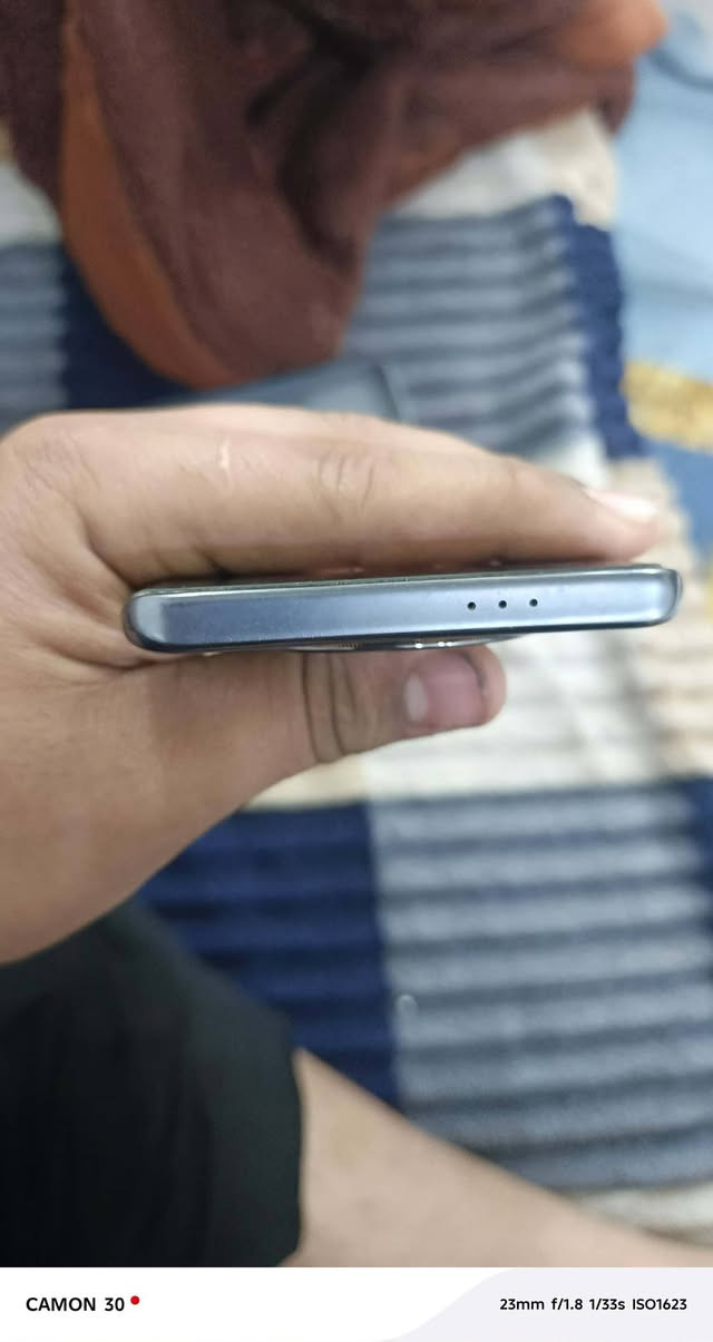 السلام عليكم  تلفون» 9c× للبيع مكفول من كلشي مابي شخط سعر 300 بي مجال مكاني بغداد مدي الصدر رقمي *********** بس بي واتساب و فيس
