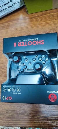 جويستك واير منفذ usb ما مستعمله ابد  وشغاله ما بيها اي مشكله جنت اعتقد...