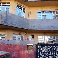 وبركاته دار ملك زراعي سند ٢٥  المساحه ١٠٠طابقين يحتوي ع ٤ غرف نوم  الط...