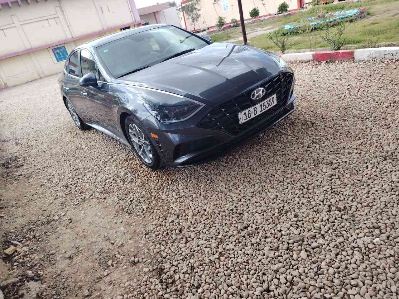 سوناتا موديل 23 معوقين بابل فول الفول
 1 بنراما 
2 تبريد قطعتين 
3 شاشه دجتل 
4 تشغيل عن 
5 بصمة ابواب وجنطه 
6 جنطه ذكيه 
7 رادار امامي وخلفي وجانبي 
8 لد امامي نهاري لد خلفي 
9 كشن كهربائي 
10 اشاير مري 
11 ويل كب +تخم تاير 
12 محرك 2500 عادي بدون تيربو 
13 سياقه ذاتيه 
14 لايت عالي ناصي زنون اوتو 
15 كير اي تي 
16 الحادث كما موظح امامكم فقط قبق جنطه صبغ وجاملغ بارد فقط بدون ارباك  ماشيه 73 ميل استخدام شخصي المعوق ولد شاب اعرفه معرفه شخصيه ومع الوكاله  سعر 158 (***********)المكان كربلاء بجم سليم اصفاح موس كير محرك حداديه تبريد على وظع اشركه بعدله 3سنوات وصير حره

