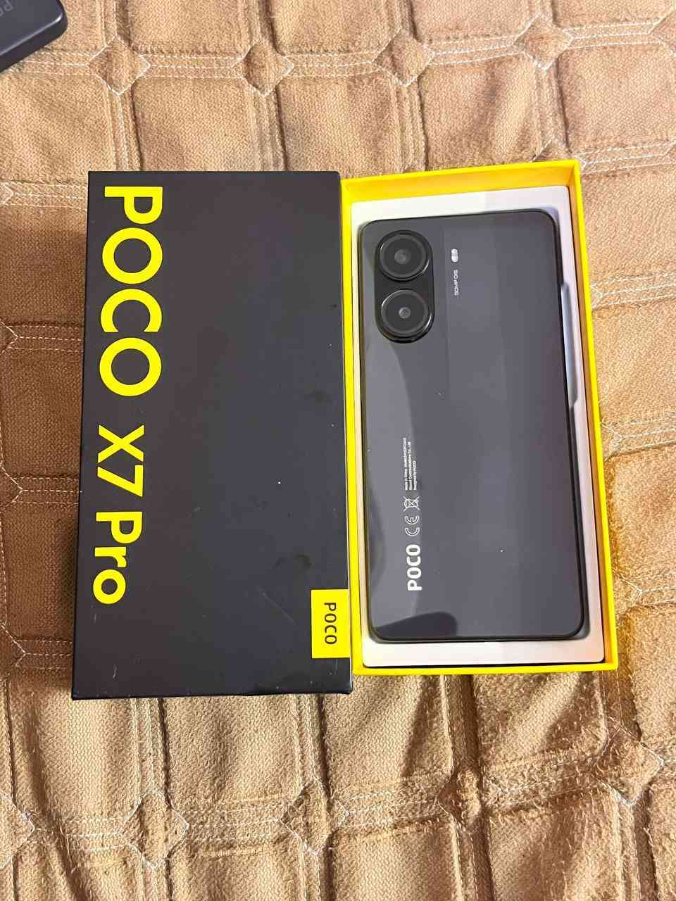 السلام عليكم جهاز بوكو اكس 7 برو  مستعمل شهرين فقط الياخذه بلعافيه عليه مكاني الكاظميه وباقي تفاصيل خاص  والاتصال على الرقم: ***********.
