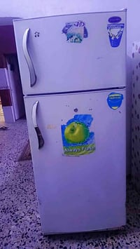 ثلاجه نوع كون كورد شغاله أي ضرر مابيهة  حجم 24 سعر 100 تواصل واتساب  0...