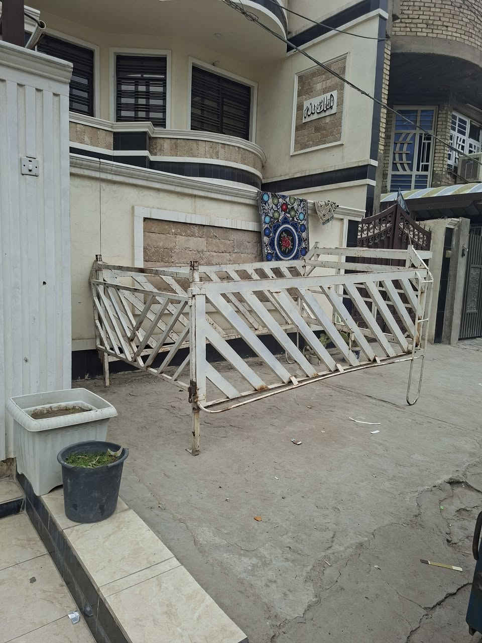 محجر مال نثيه سبعه جنكال للبيع السعر 250 /مكان الشعله ***********
