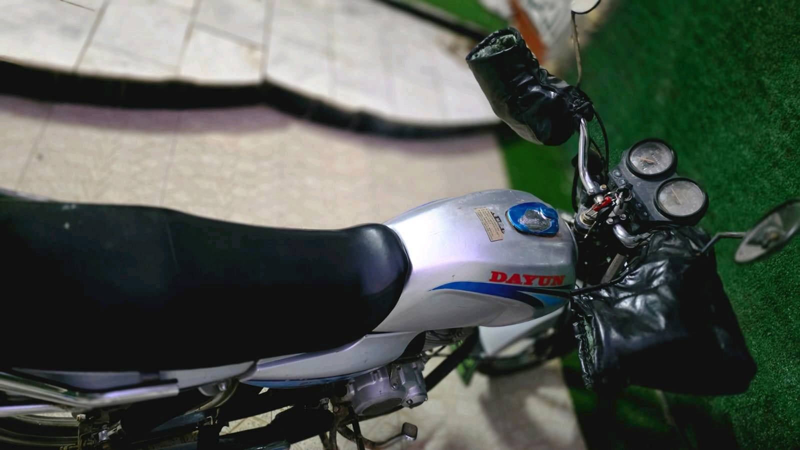 دراجه دايوان عضم أوراق اصولي اراوس عادي 