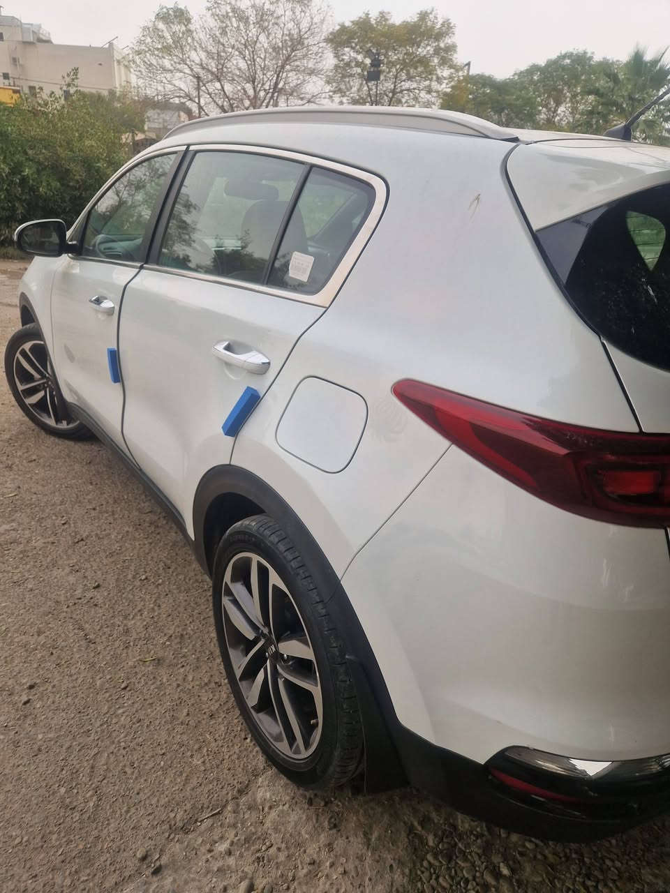 سبورتج شكل ال ٢٠٢٠
موديل ٢٠١٩
مكفوله من الصبغ والبارد
اصبع بذيل الجاملغ بصف الدعاميه تكحيل 
مواصفات اعتياديه
ماشيه ٤٥ الف
السعر مناسب جدا جدا
189 قفل بدون اي عمله
داخل حمصي
محرك وكير بلاد ممفتوح
العنوان بغداد الكرخ العامريه
***********
***********
