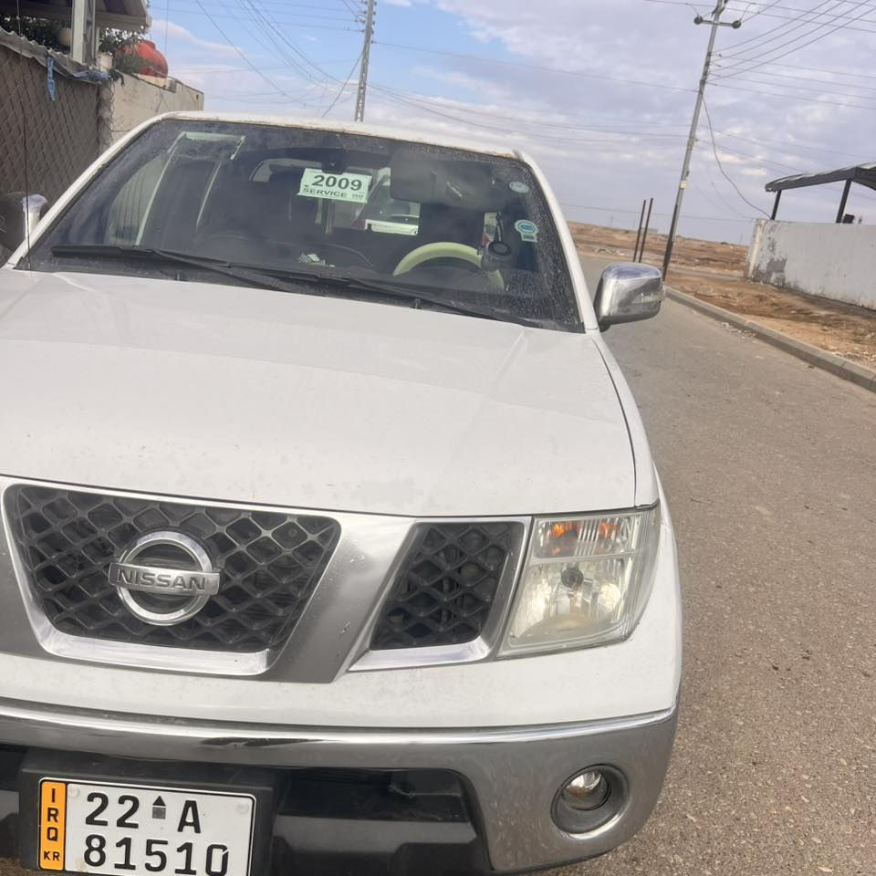 السلام عليكم 
موديل 9️⃣ 
كير عادي
رقم اربيل 
تبريد ثلج

سياره كفاله فقط بارد بربع الباب مثل ما واضح بالصوره
سياره جديده كارتون
كير    محرك  كله جديده لا تنقيص ولا تبخير

حداديه امامي خلفي كله جديد سياره طوبه
رقم جديد باسمي هسه محوله 
السعر ٩٥ وبيها مجال قليل 
مكان السياره ميسان العماره
***********
***********
