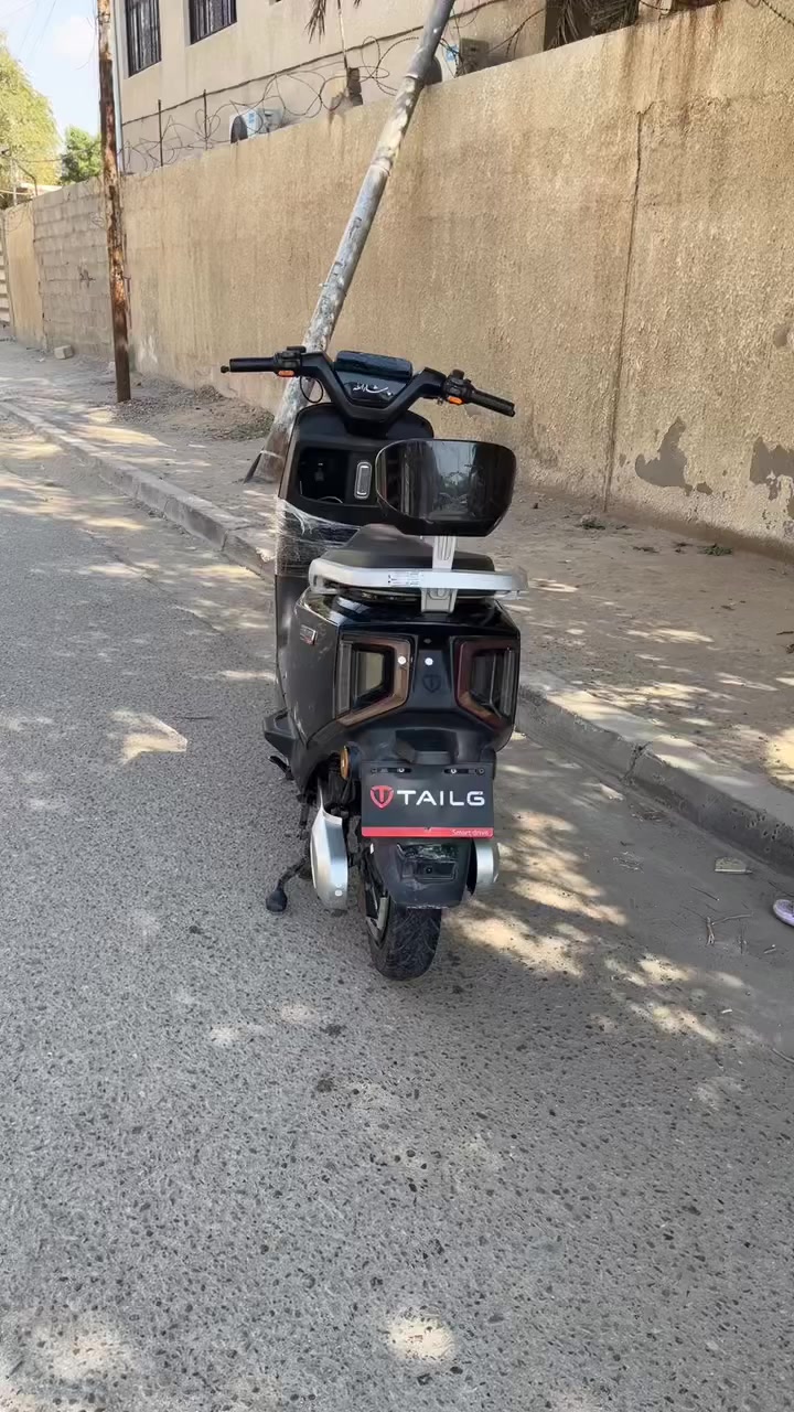 دراجه شحن من شركه tailg. دراجه عمليه وعطلاته جداً قليله واصلاً من اشتريته ما صار بيه عطل غير اليده طكت وبدلته مال بريك امامي الدراجه استخدام شهرين بيه بك الرجوع للخلف بيه مثبت سرعه اشاره يمنه يسره ولايت زنون عالي ناصي البريكات حساسات دهن بريك سرعه55 حقيقي ست بطاريات كبار مسطره الدراجه زينه بس بيه عيب واحد بيه شخوط خفيفه و ضربه سعره جداً مناسب 650 وبيه مجال لطيبين حك جيه راسلني خاص وتدلل 🤍


**إذا كنت صاحب هذا الإعلان وتريد حذفه لأي سبب، رجاءا أرسل رسالة إلى الدعم الفني**