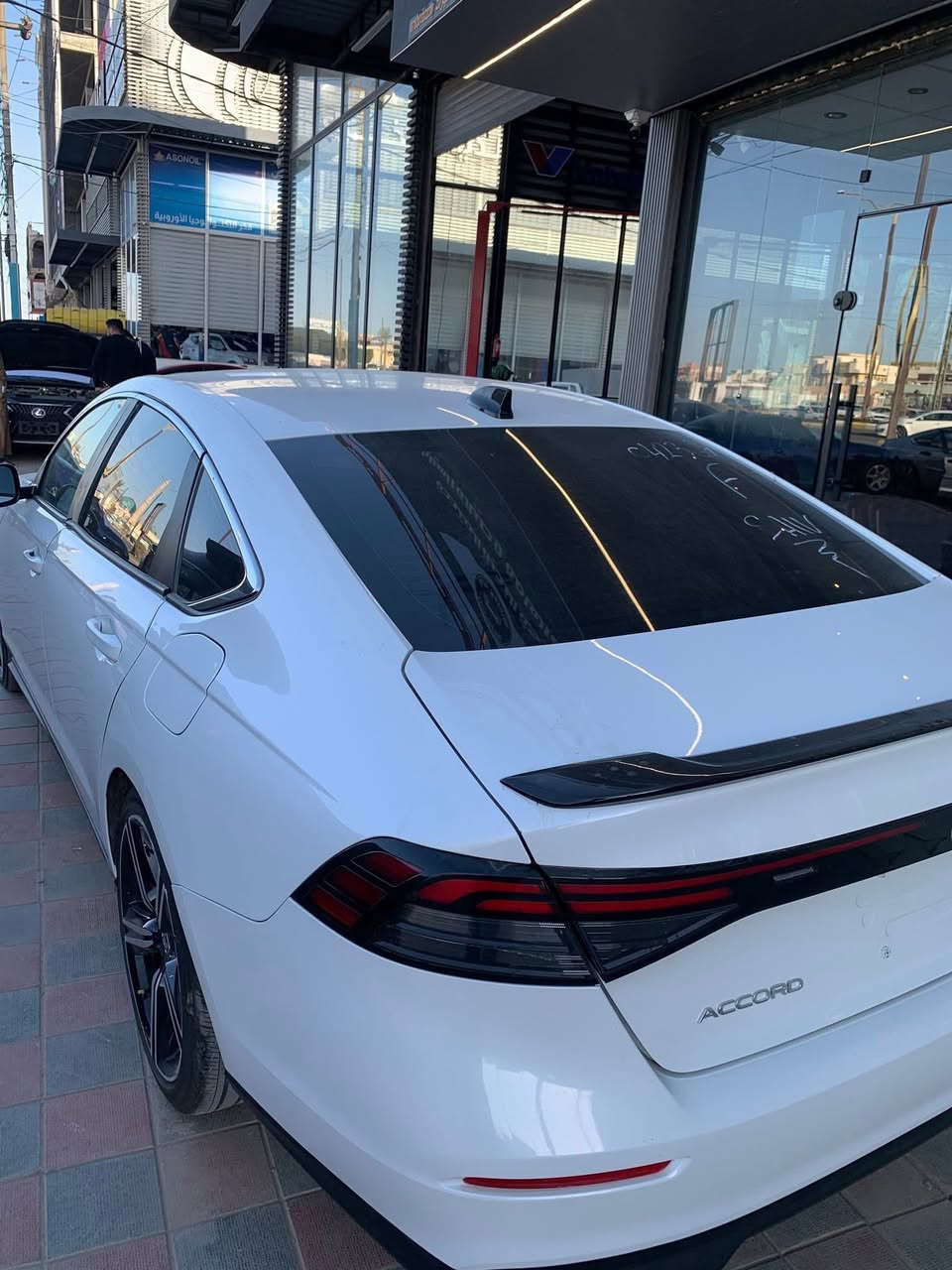 Honda Accord 2024 Sport
🚗 هوندا أكورد 2024 Sport هايبرد سبورت للبيع 🚗

✔️ محرك 2.0 لتر – 4 سلندر

✔️ 146 حصان

✔️ دفع أمامي FWD

✔️ فئة سبورت – مواصفات حلوة واقتصادية بالبنزين

✔️ السيارة نظيفة جداً وجاهزة للاستخدام

🔹 الحادث موضح بالصور !!!

🔹 السيارة بحالة ممتازة 

ممشى 10,000ميل 
💵 السعر: 18,800 دولار

📍 الفلوجة - الانبار
للتواصل والاستفسار:  ***********
