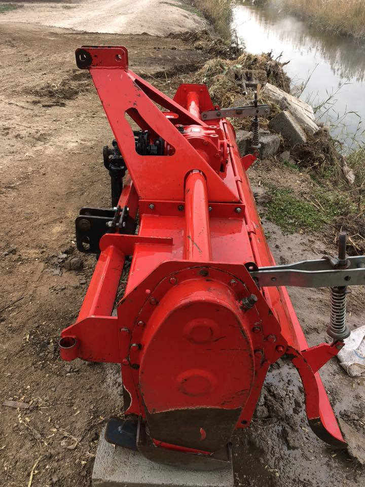 السلام عليكم رفاس تركي توركاي البيع حجم ٢١٠ موديل ٢٠١٨ مكان بغداد الوسفيه معمل زينب  غير متواجد عل فيس  ***********  ***********
