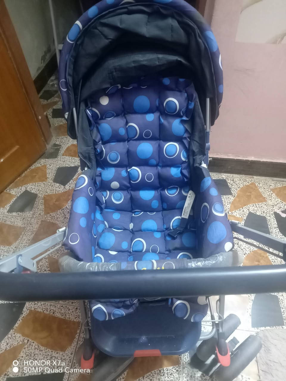 عربة أطفال
اطارات دبل نضافة 95بالميه
السعر 40الف
التواصل خاص


**إذا كنت صاحب هذا الإعلان وتريد حذفه لأي سبب، رجاءا أرسل رسالة إلى الدعم الفني**