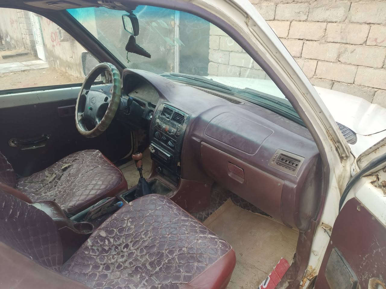 سلام عليكم
دير موديل 2007
سيارة جاهزة مال جناي 
رقم بابل أصفر مالكها بالبصرة 
كير ومكينة وحداديه وكربائيات شرط 
السعر 20 
مكان السيارة السماوة الهلال 
أي تفاصيل اتصل وتدلل 
***********
