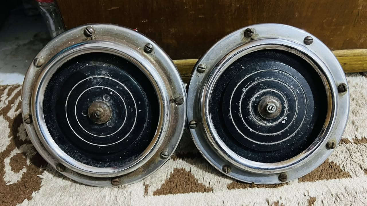 السلام عليكم شباب هورنات بوش المانيات حرف شرط الفحص 350بيهن مجال قليل ***********
