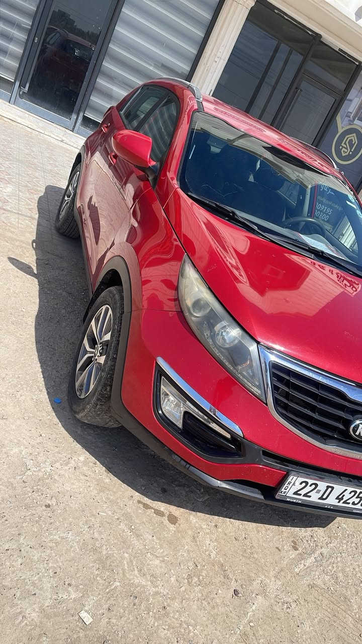 سلام عليكم خوان للبيع او مراوس حسب قناعه

سبورتج خليجي موديل ٢١٦

مكينه ٢٤٠٠ دوش ما مفتوحه 

خوان سياره كفاله عامه تاخذهه ما ذب عليهه ربع وبسم 
عربي كاعد اباربيل سياره مال بيت ما تعبانه الله شاهد 
مكاني الدوانيه ***********
