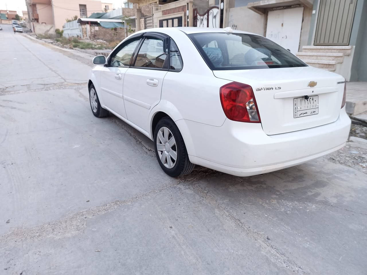 اوبترا 2011  كير عادي
رقم نينوى الماني كابون
كير مكينه تبريد شرط
تخم تايرات باتري جديد
ضرر مابيها فقط تقليمات 
السعر ٨١ / ***********
