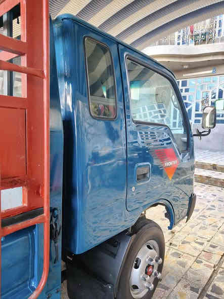 السلام عليكم 
فحل للبيع موديل 98 رقم بغداد تحويل مباشر شرط 
سنويه مشروع وطني لل2028  تخم تاير 
محور 14   ستد 27   تانكي  120 التر  محجر غلاف 
مكينة 3000 مفتوح لاصرف لا بخار جديده 
دواخل على وضع الشركه فقط مكانات صبغ كلش بسيطه
سياره جاهزه مال جناي سعر 83 مكان بغداد 
ه‍ *********** 
غير متواجد عل انت
